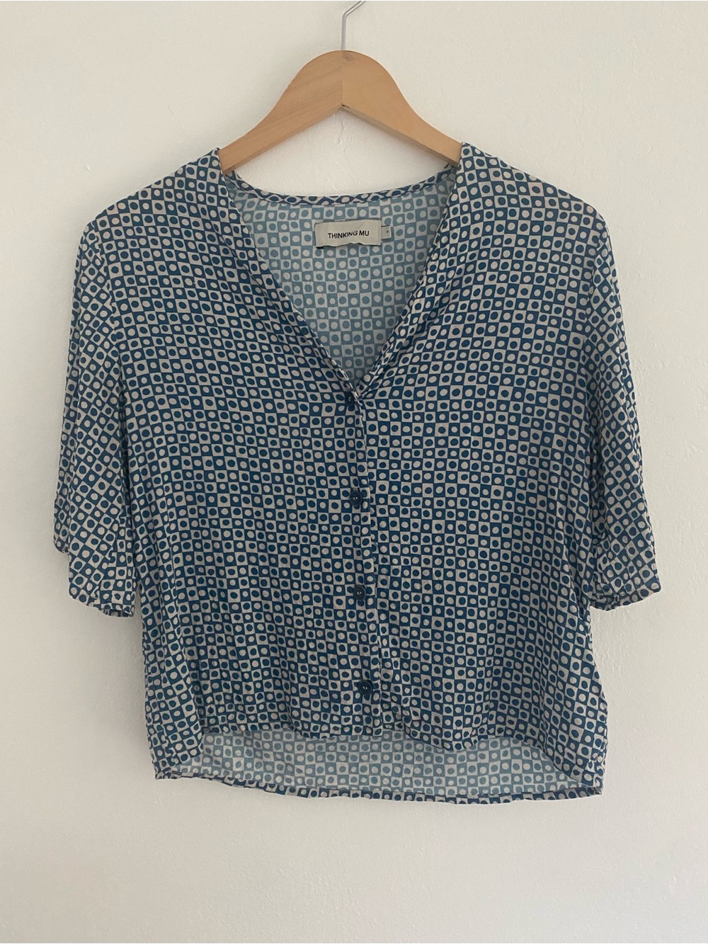 Thinking MU 100% EcoVero Viscose Geometric Blue Short Sleeve Crop Blouse S